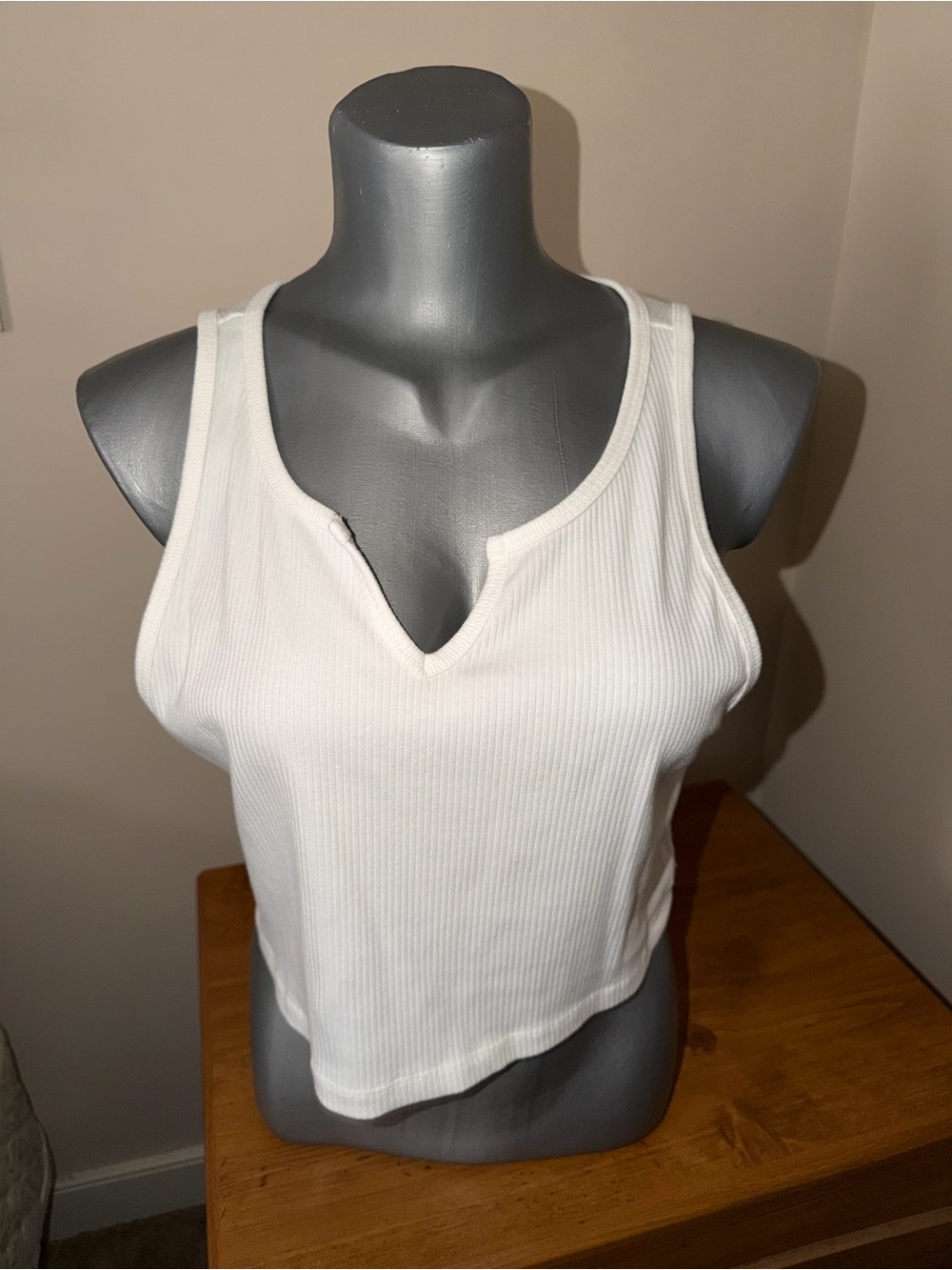 Aeropostale Ribbed White Tank Top XL